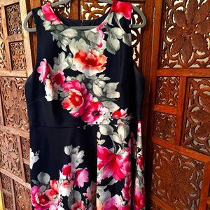 Vince Camuto - Fit & Flare - Floral Dress - 16W
